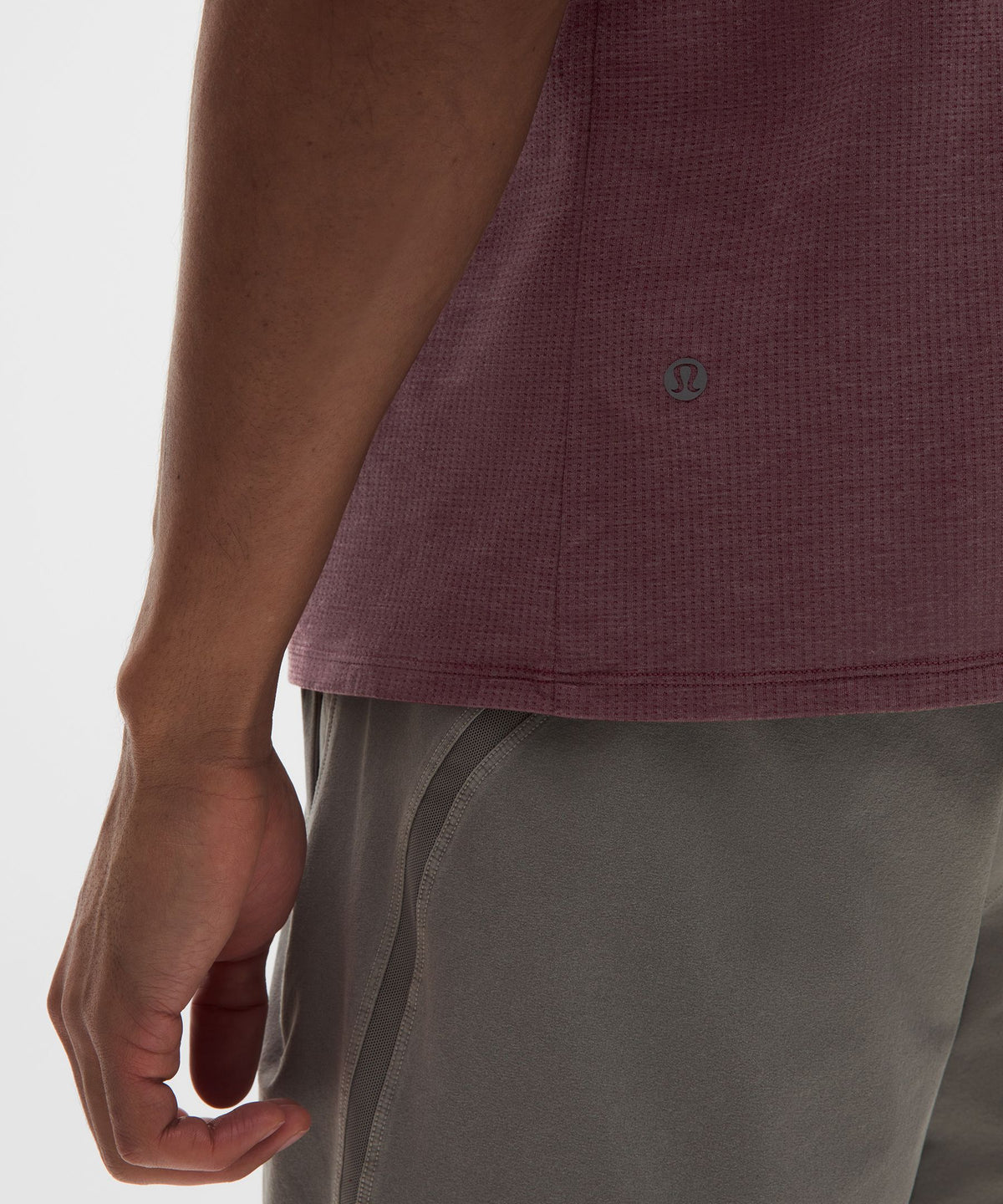 Heathered Burgundy Bay