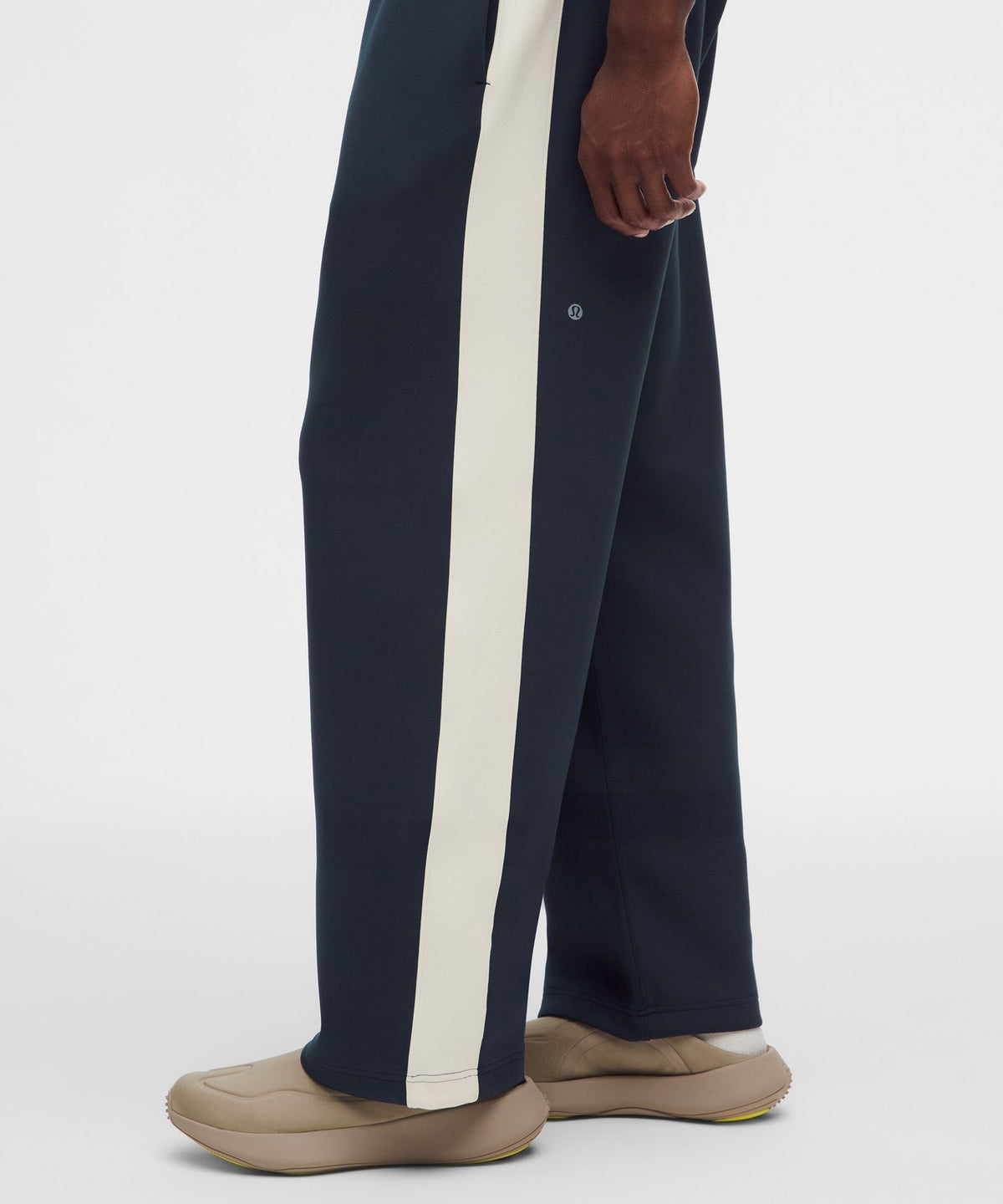 True Navy/Light Ivory