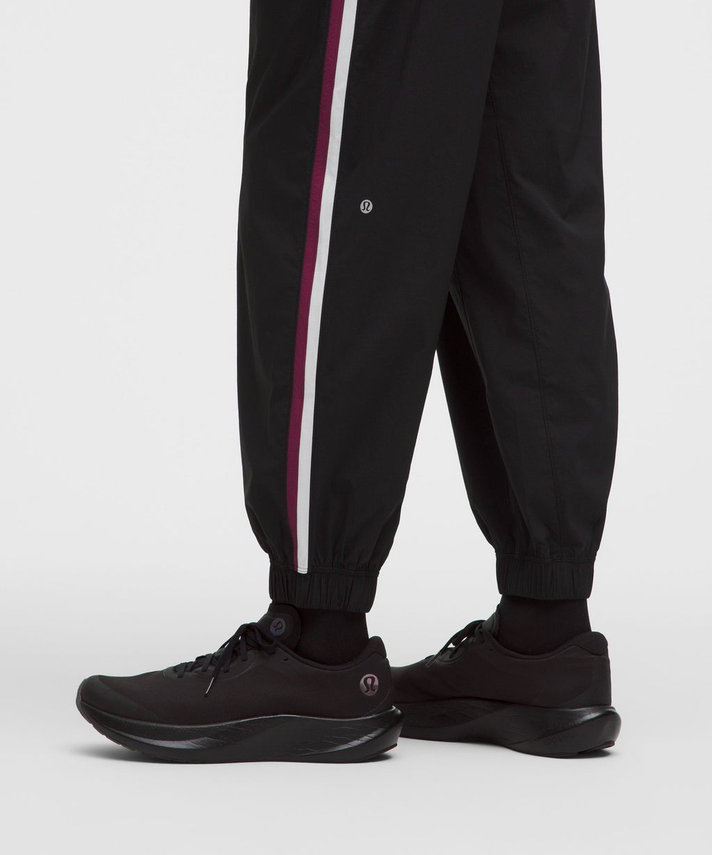 Black/White/Raspberry Rave