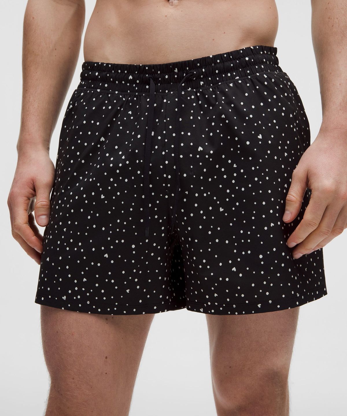 Heart Scatter Dot Black Coconut Ivory
