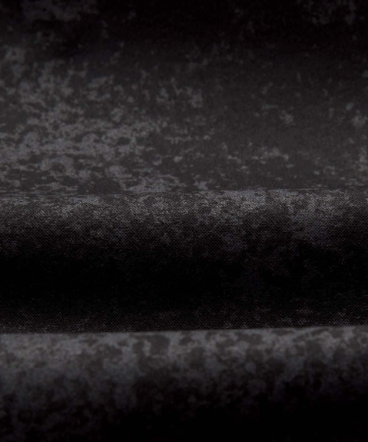 Incline Texture Black Multi
