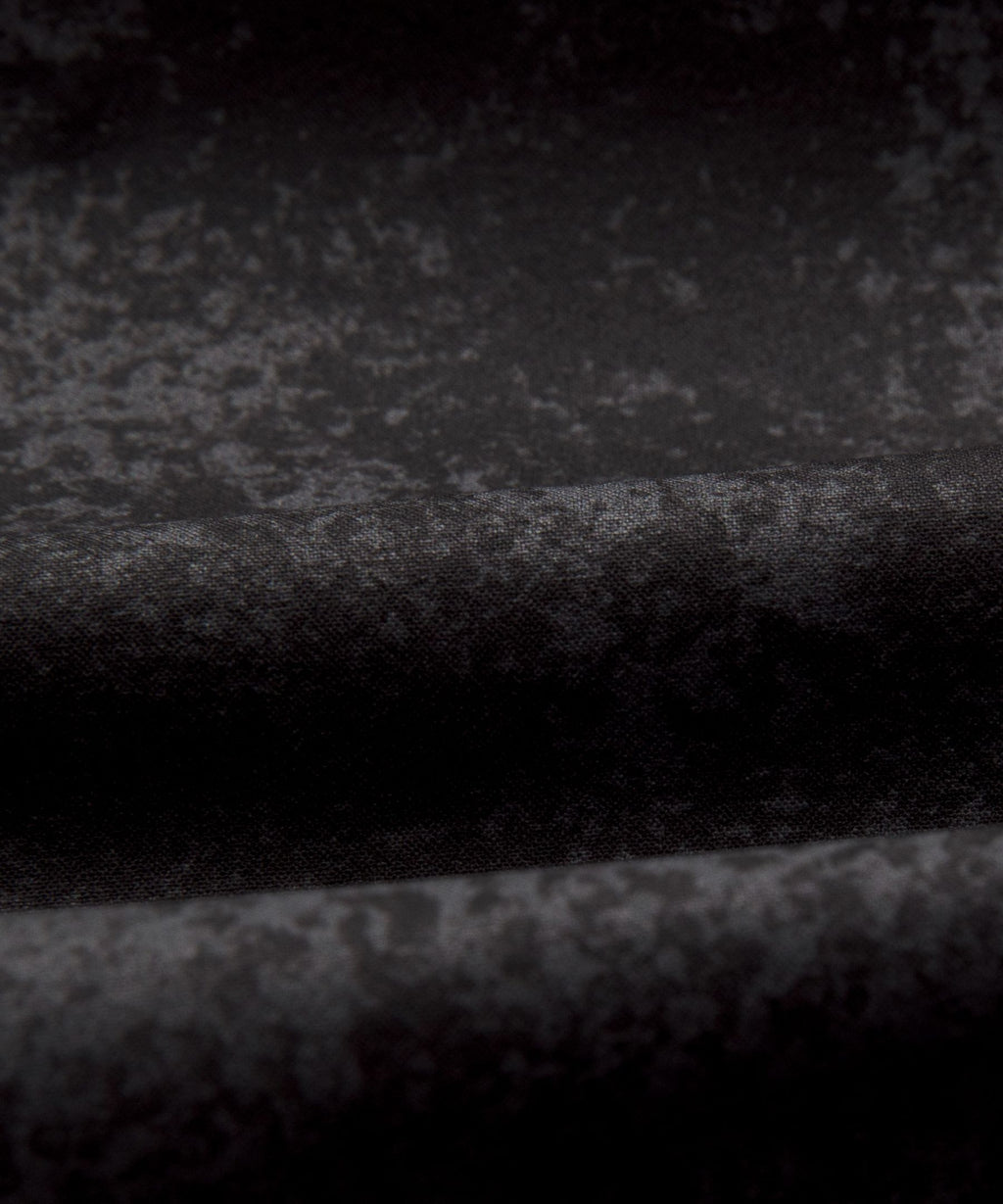 Incline Texture Black Multi