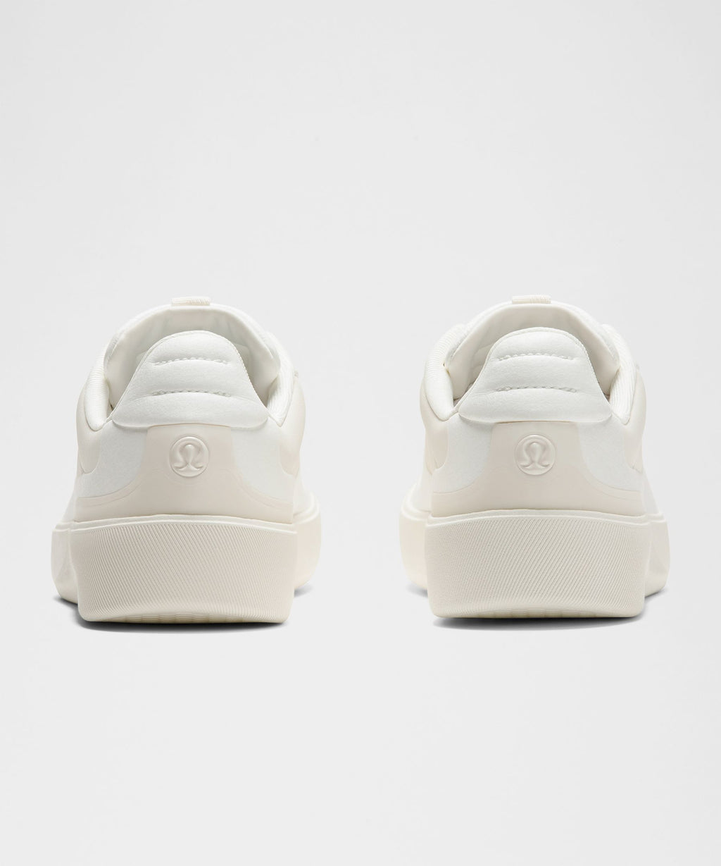 White/White/White
