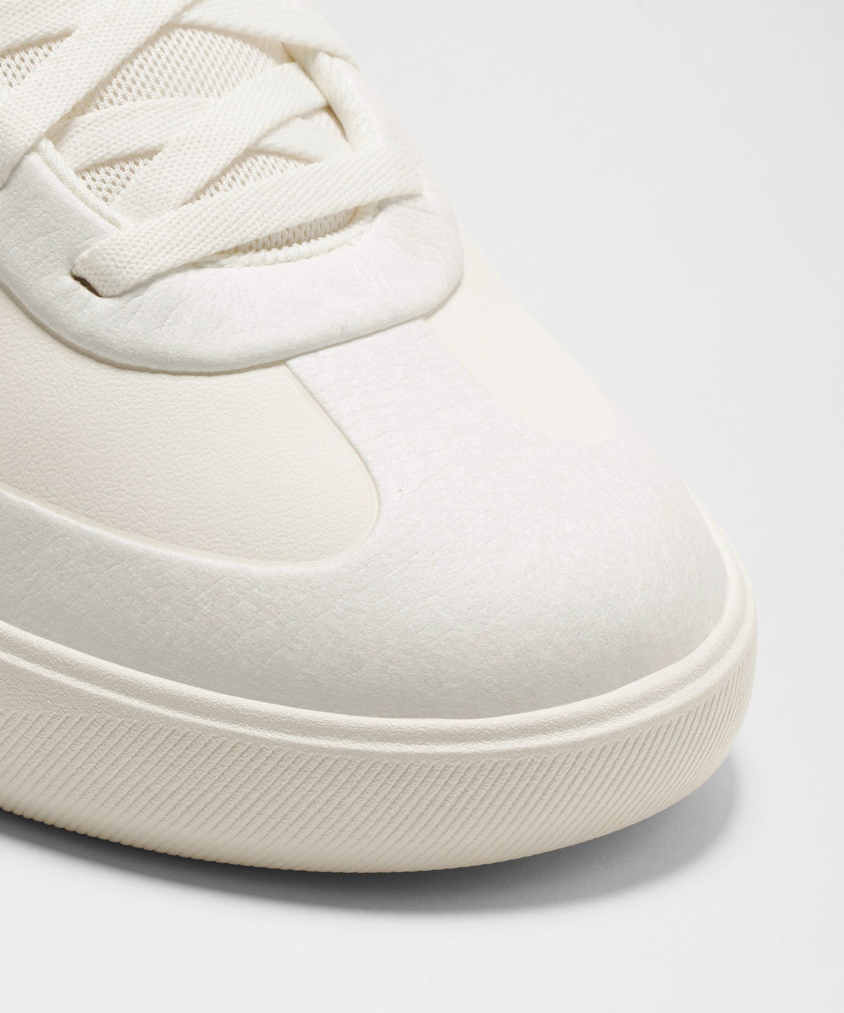 White/White/White