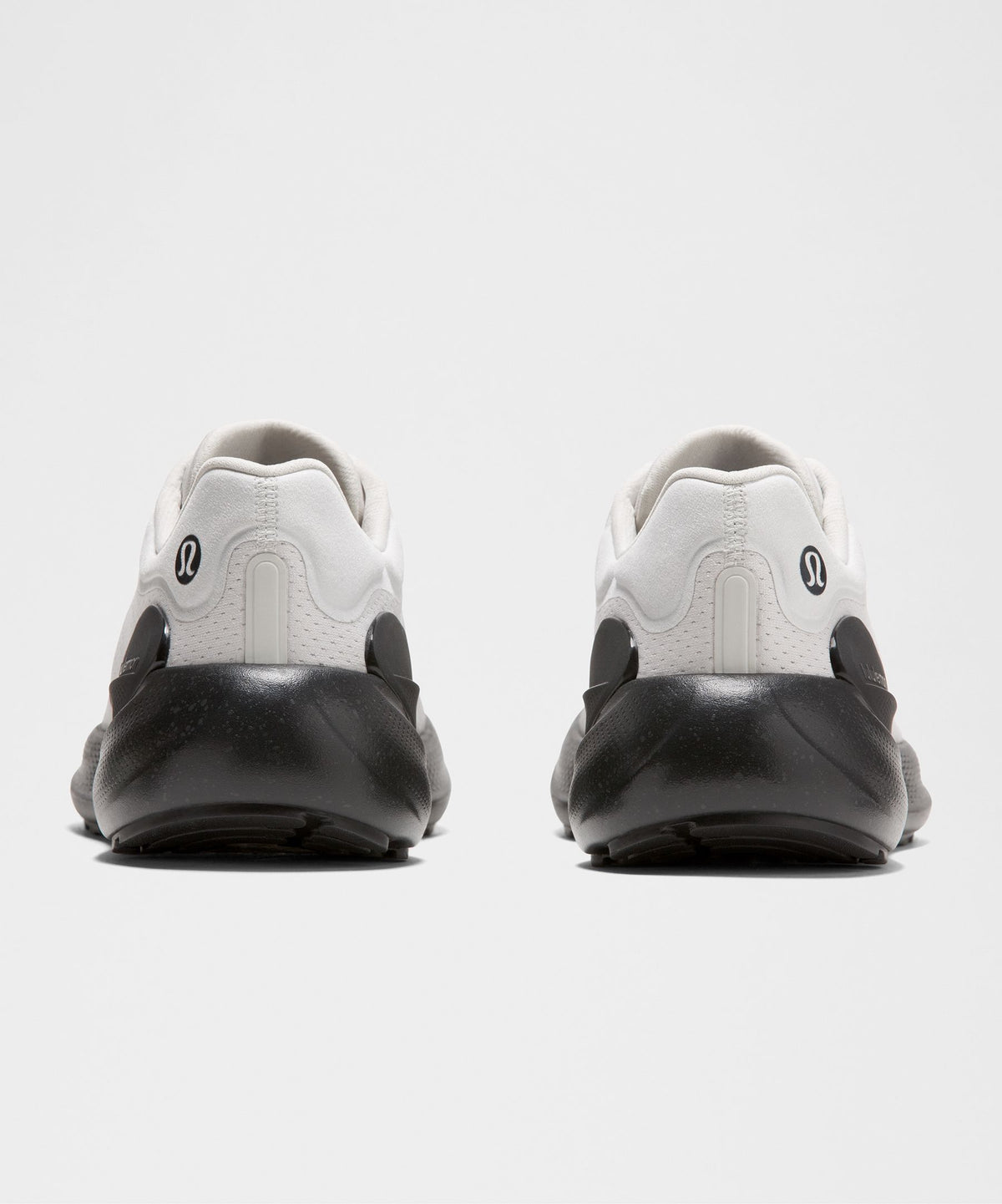 Light Vapor/Black/Black