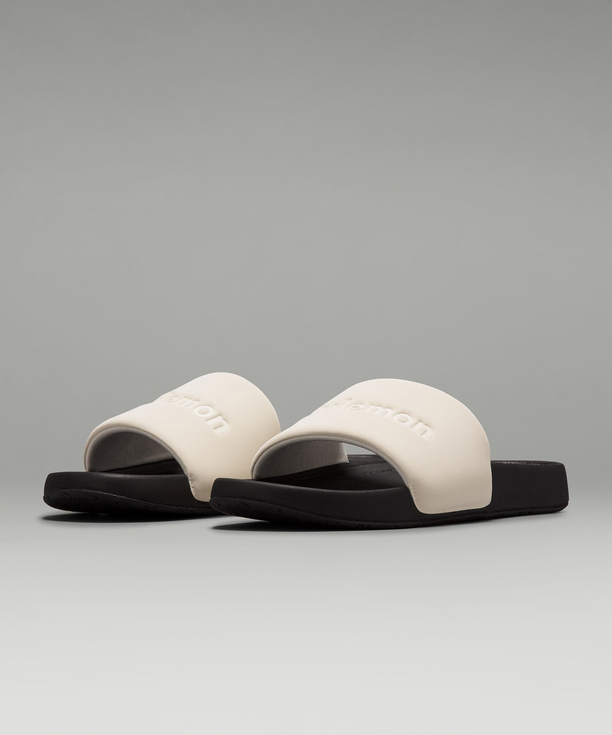Light Ivory/Black/Light Ivory