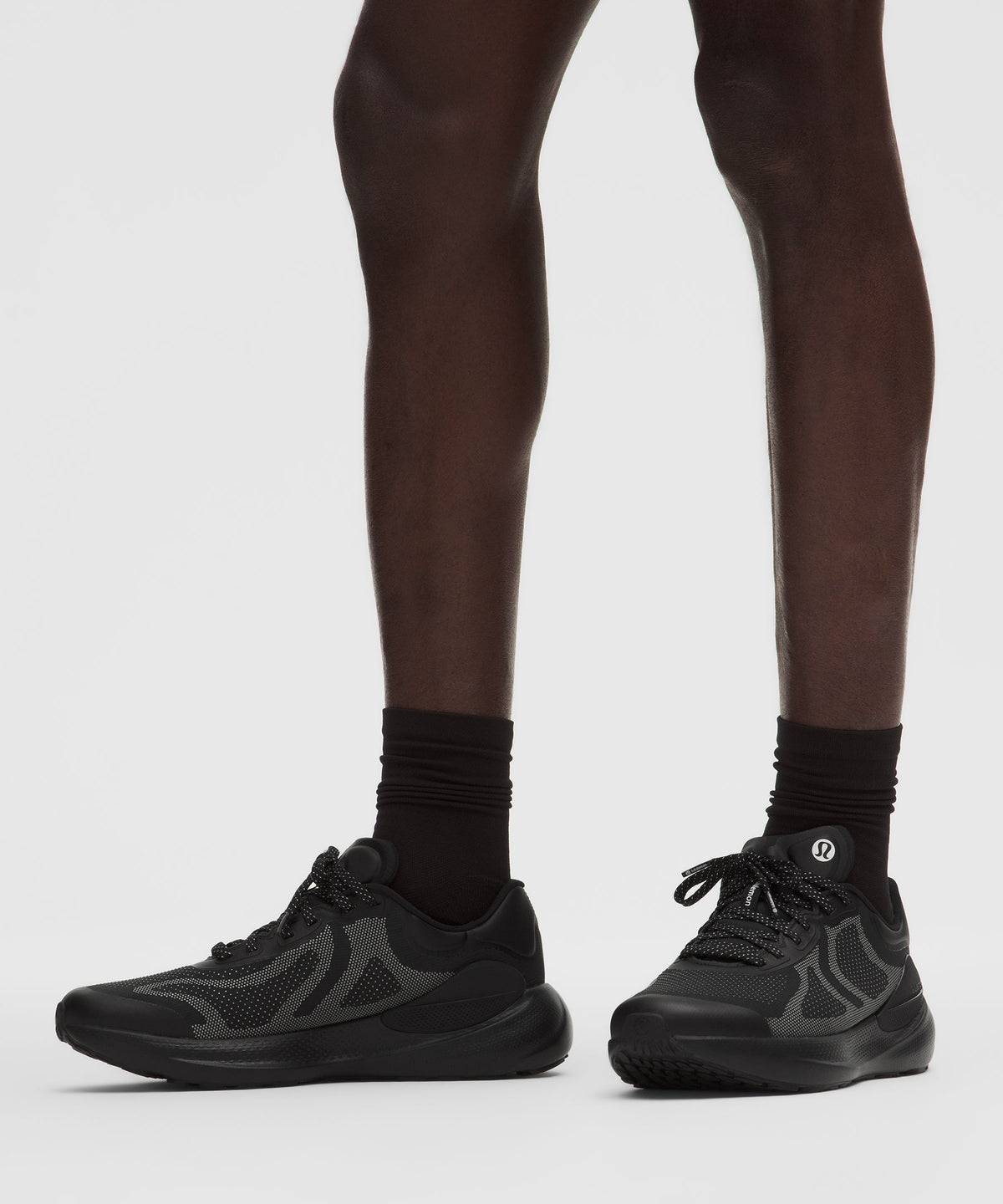 Black/Black/White