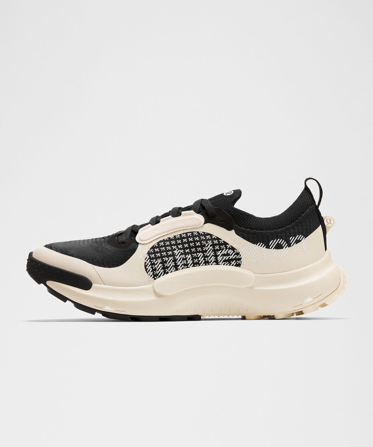 Black/Natural Ivory/White