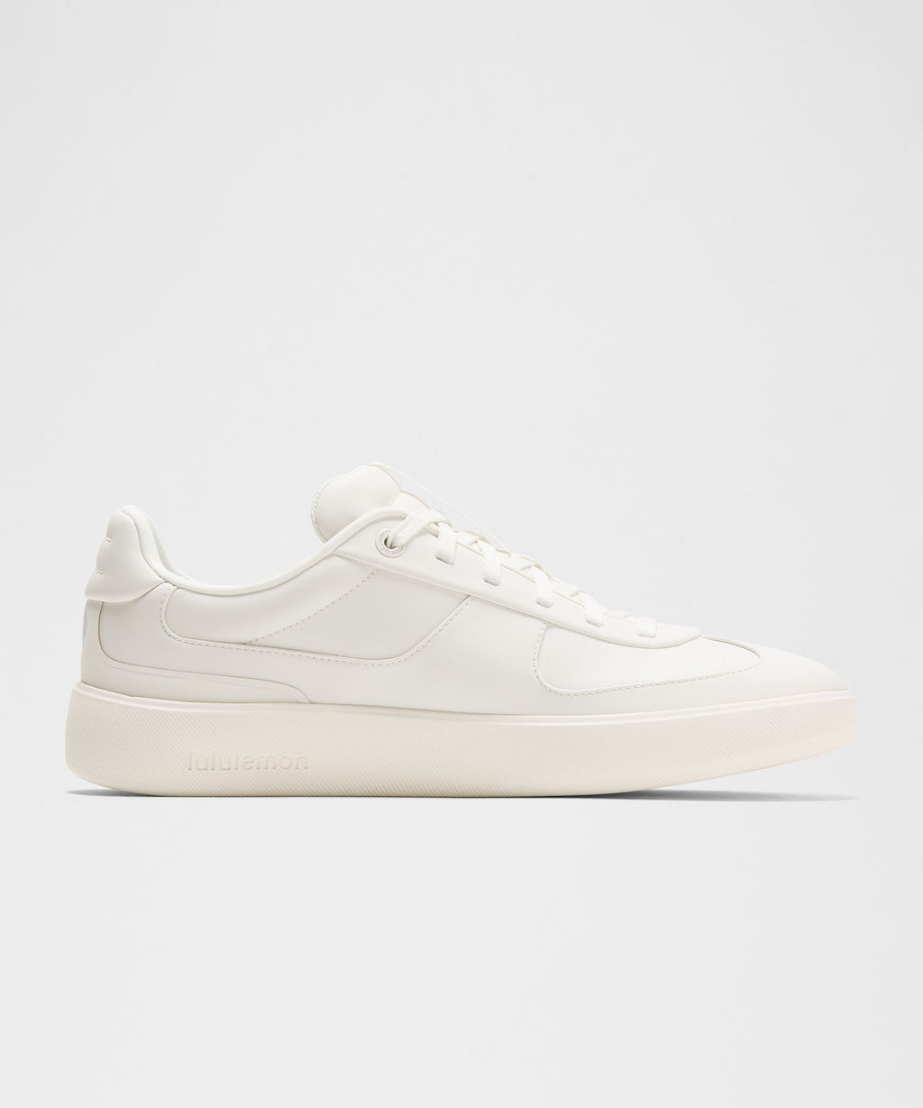 White/White/White
