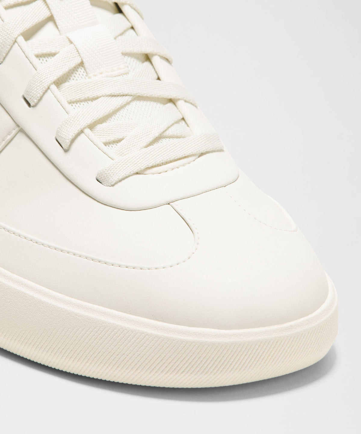 White/White/White