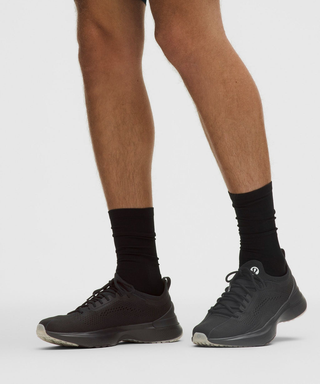 Black/Black/White