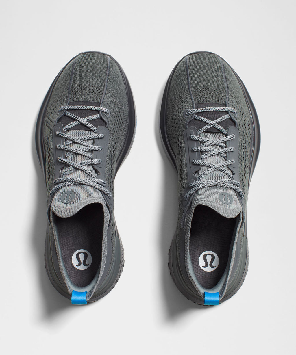Onyx Grey/Graphite Grey/Feather Grey