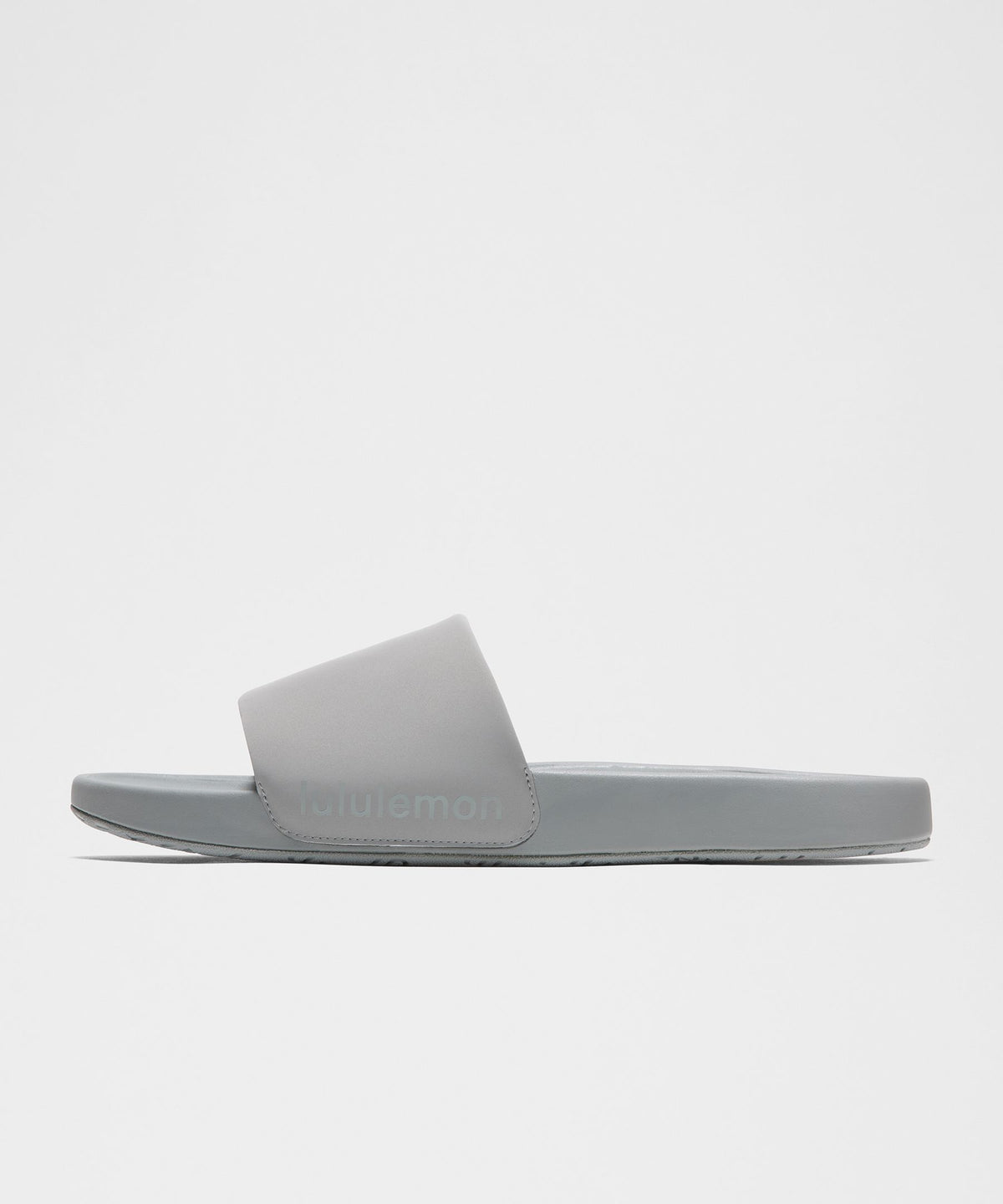Feather Grey/Feather Grey/Feather Grey