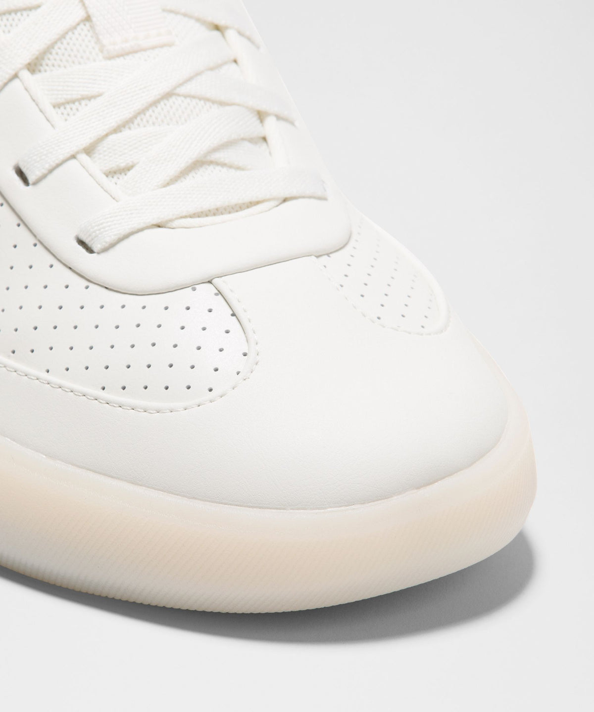White/Club Blue/White