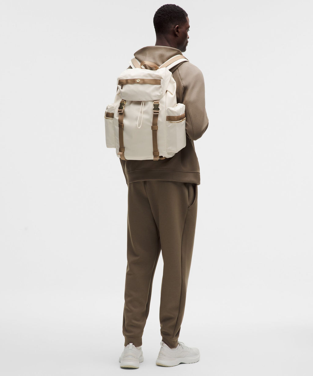 Light Ivory/Wacky Khaki/Gold