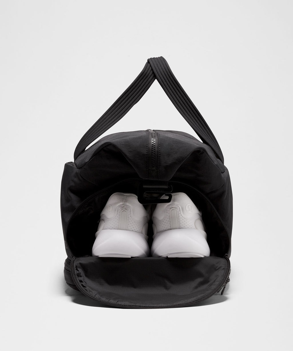 Black/Traverse Grey