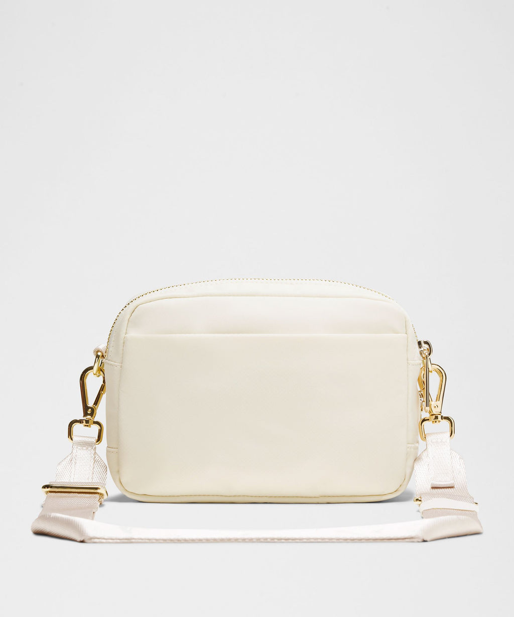Light Ivory/Gold