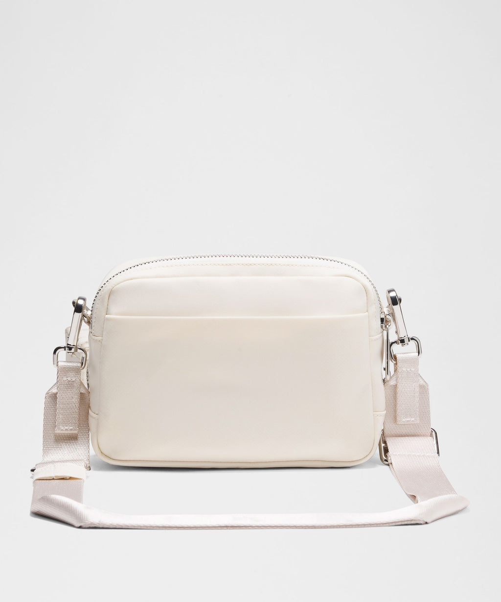 Light Ivory/Silver