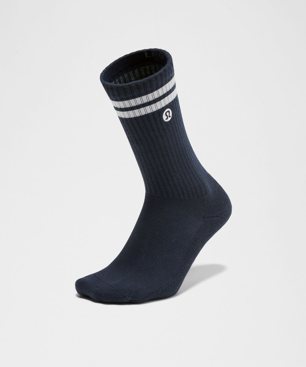 True Navy/White