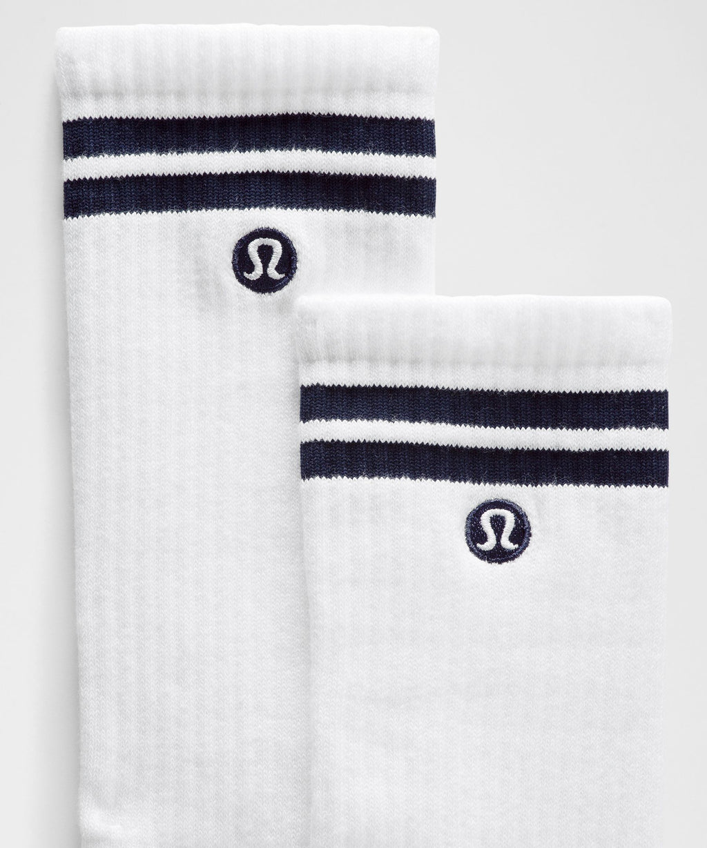 White/True Navy