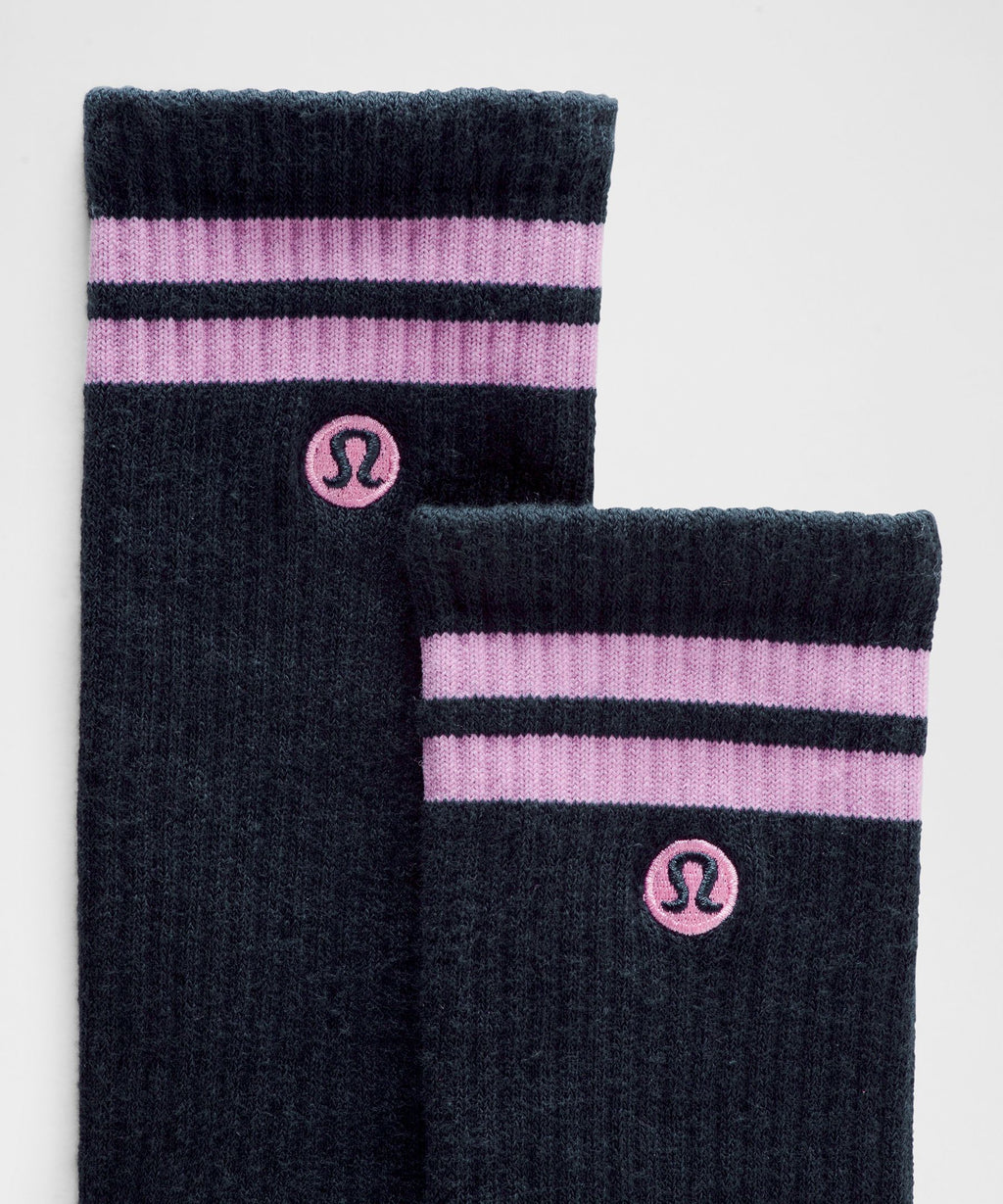 True Navy/Meta Pink
