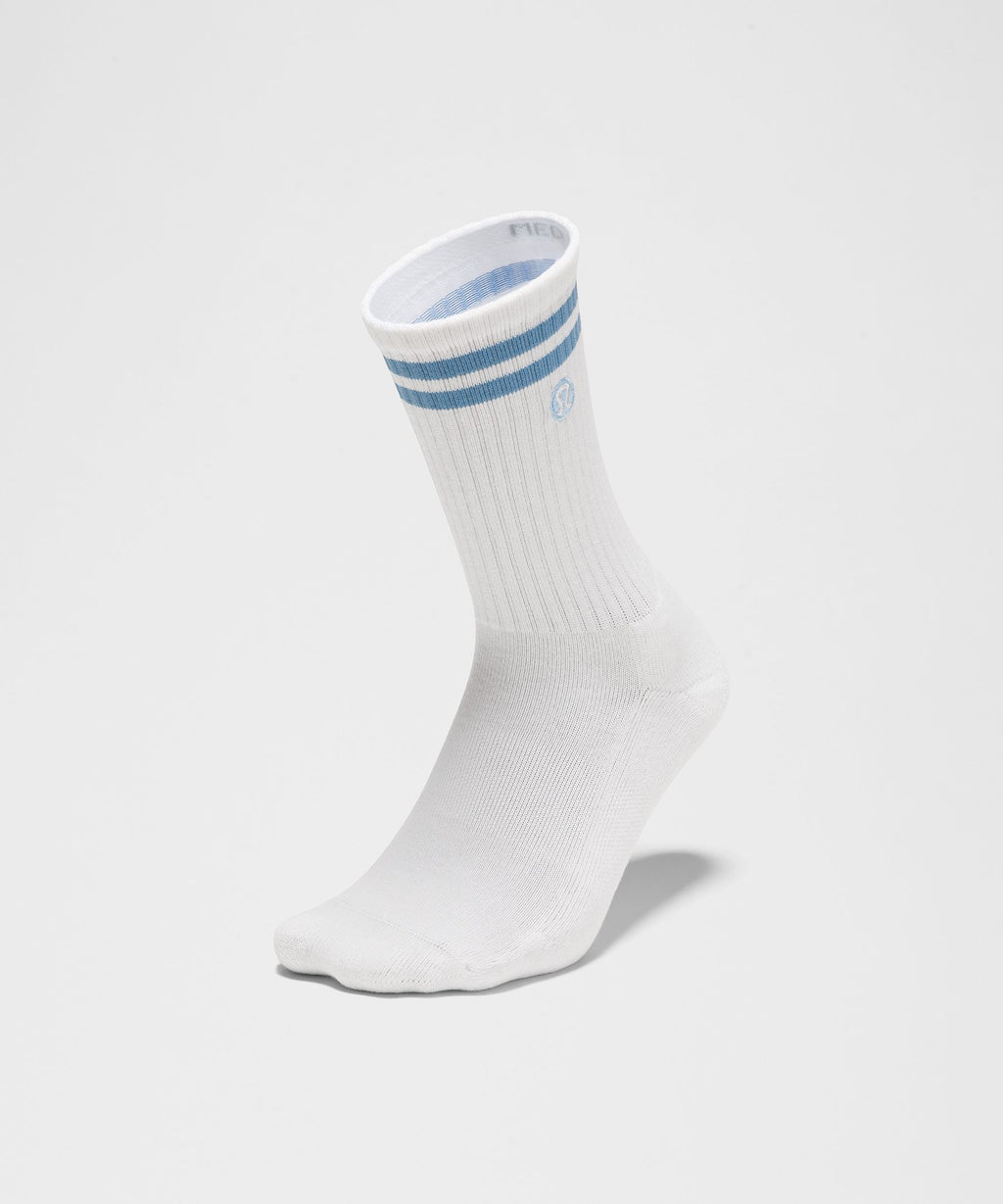 White/Dreamy Blue
