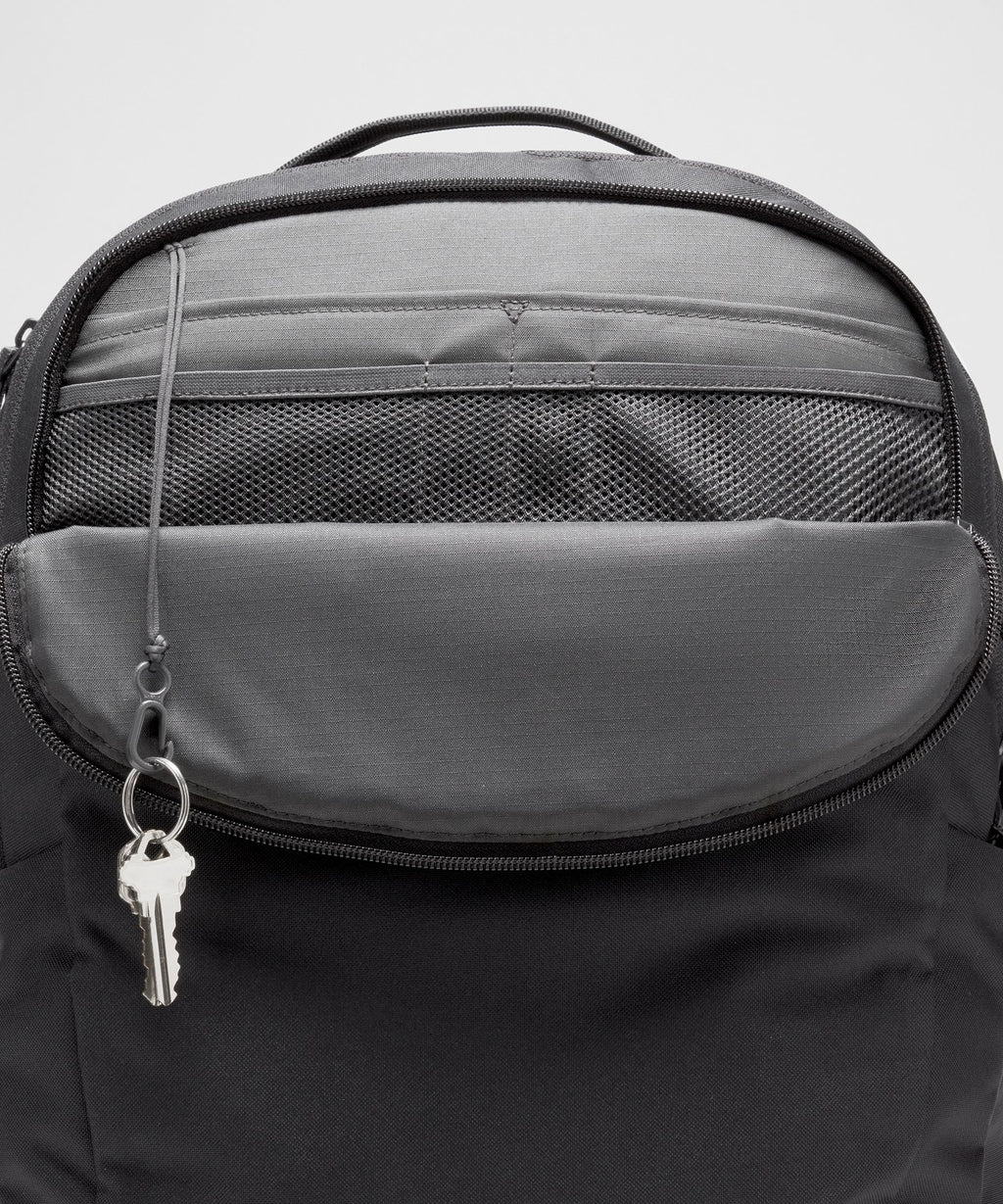 Black/Graphite Grey