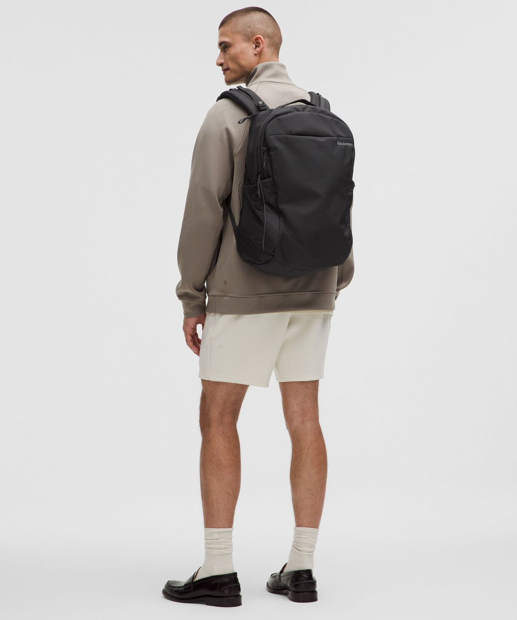 Black/Traverse Grey