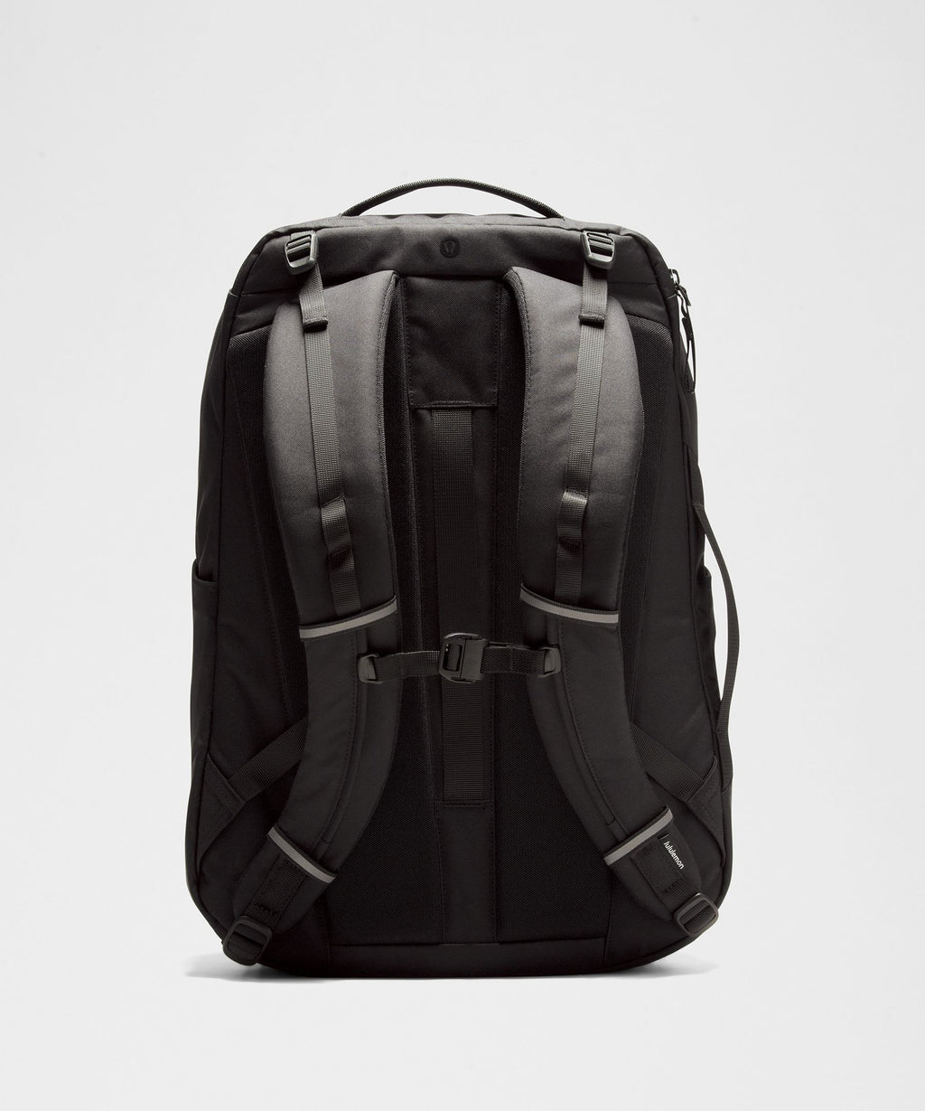 Black/Traverse Grey