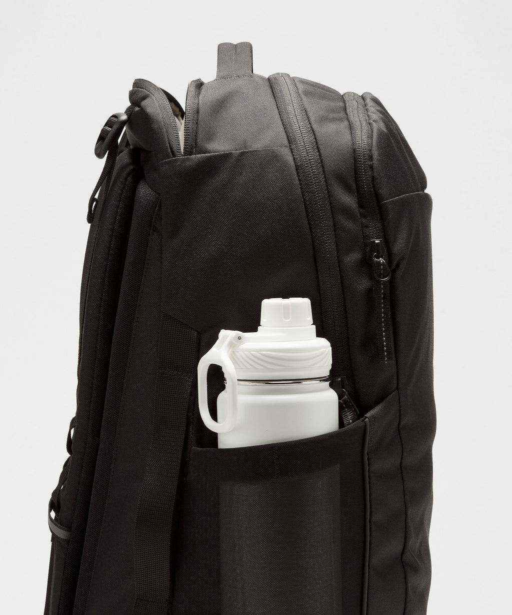 Black/Traverse Grey