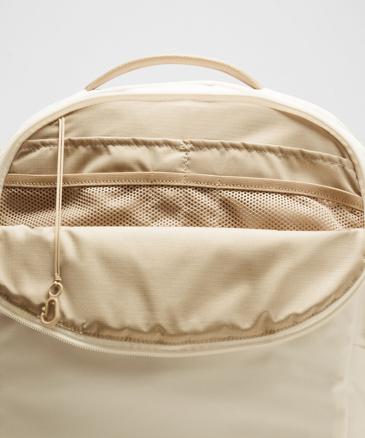 Light Ivory/Sheer Oak