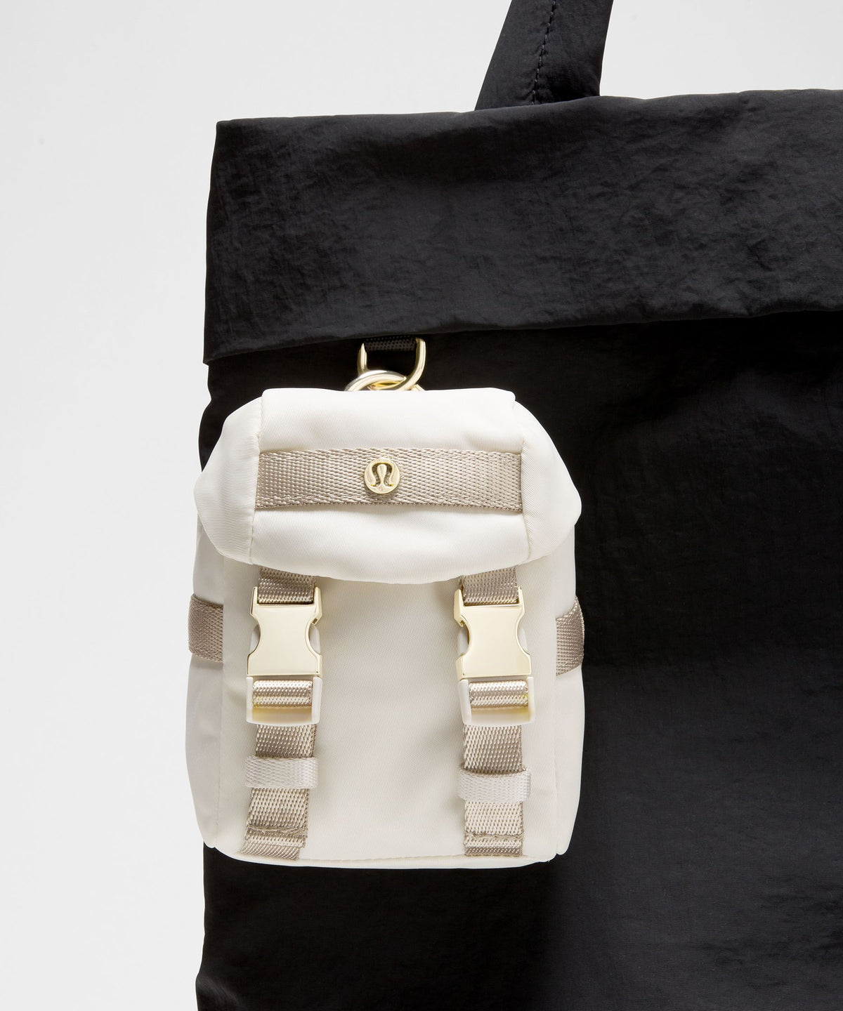 Light Ivory/Wacky Khaki/Gold