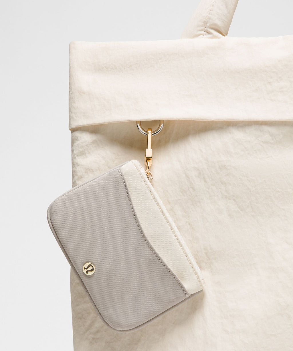 Downtown Tan/Light Ivory/Gold