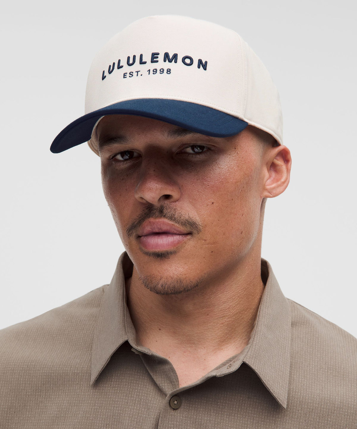 Light Ivory/True Navy