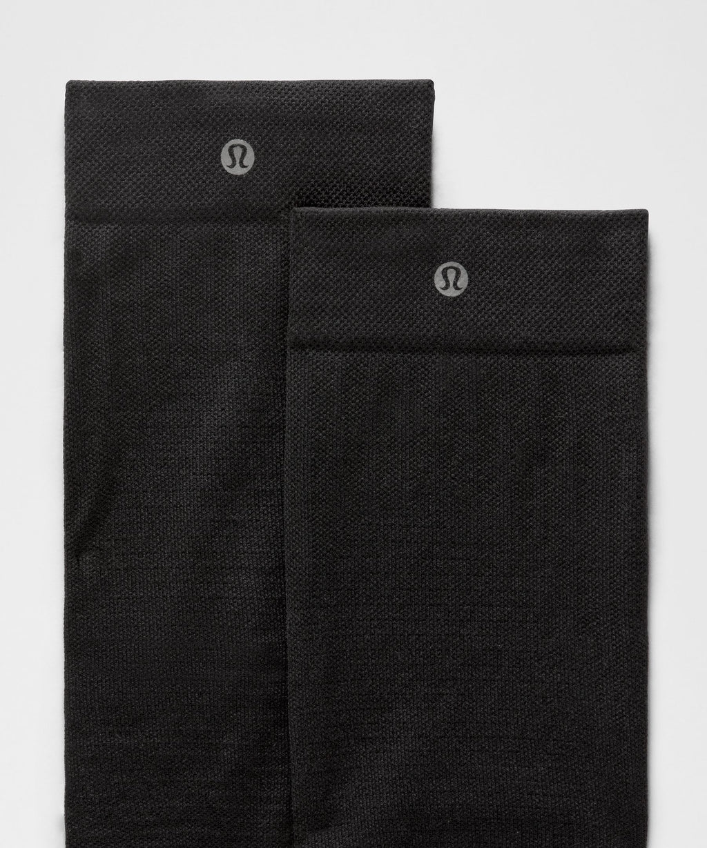 Black/Black