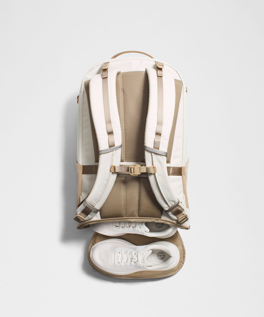 Light Ivory/Wacky Khaki/Willow Leaf