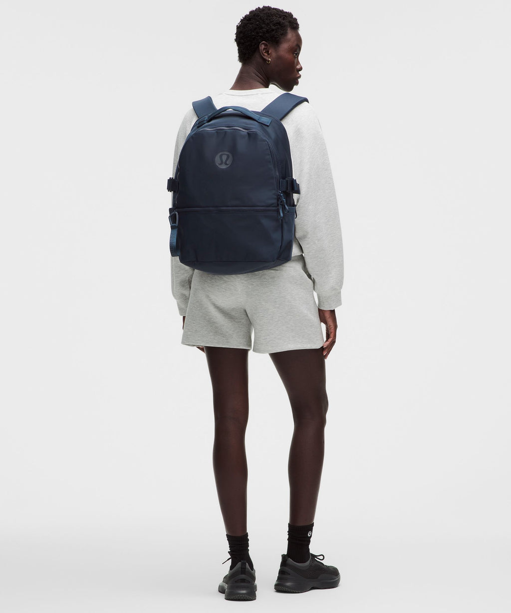 True Navy/Wacky Khaki