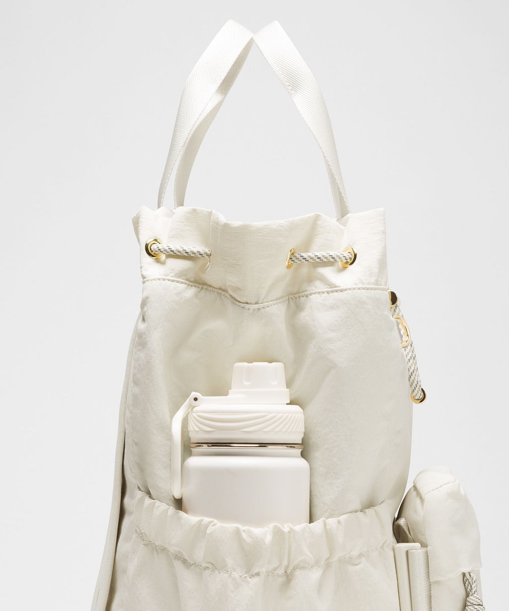 Light Ivory/Gold