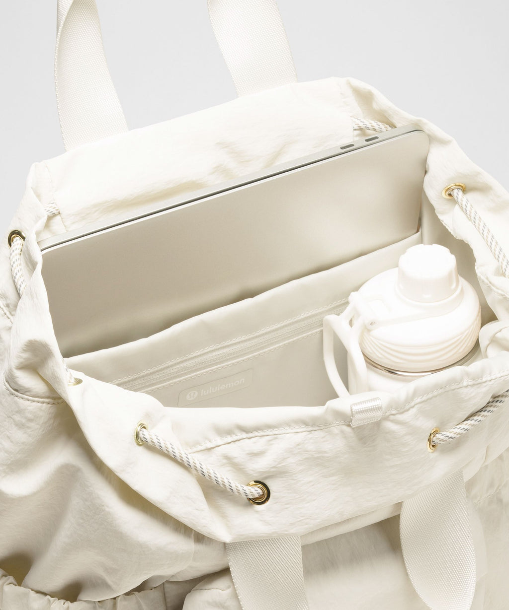 Light Ivory/Gold