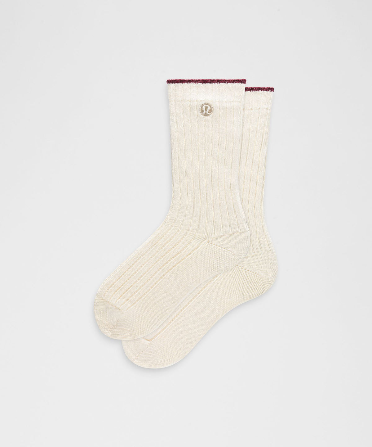 Light Ivory/Burgundy Bay