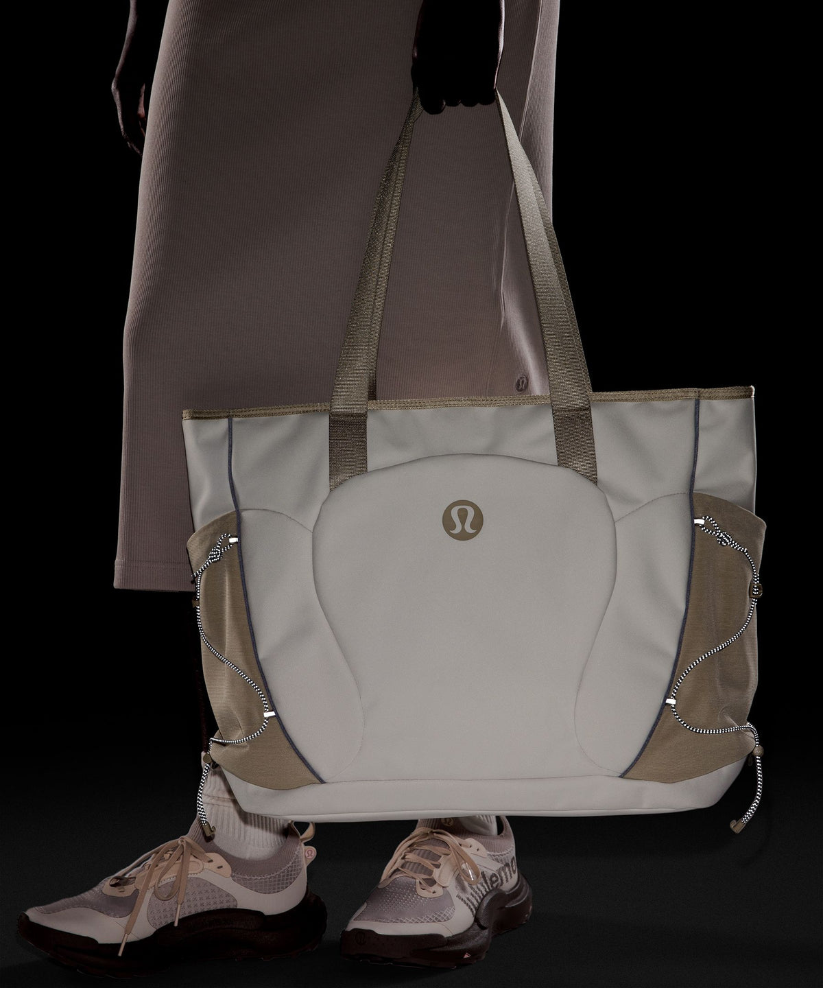 Light Ivory/Wacky Khaki/Willow Leaf