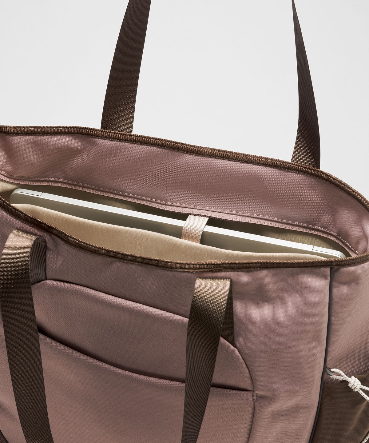 Ashen Rose/Walnut Crunch/Light Ivory