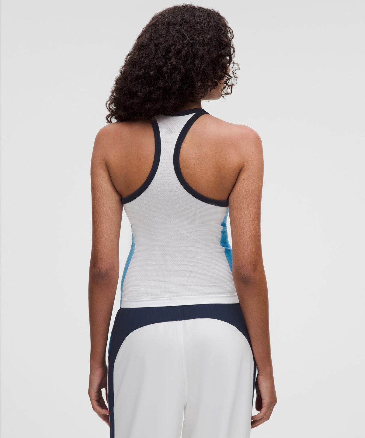 White/Ocean Wave/True Navy