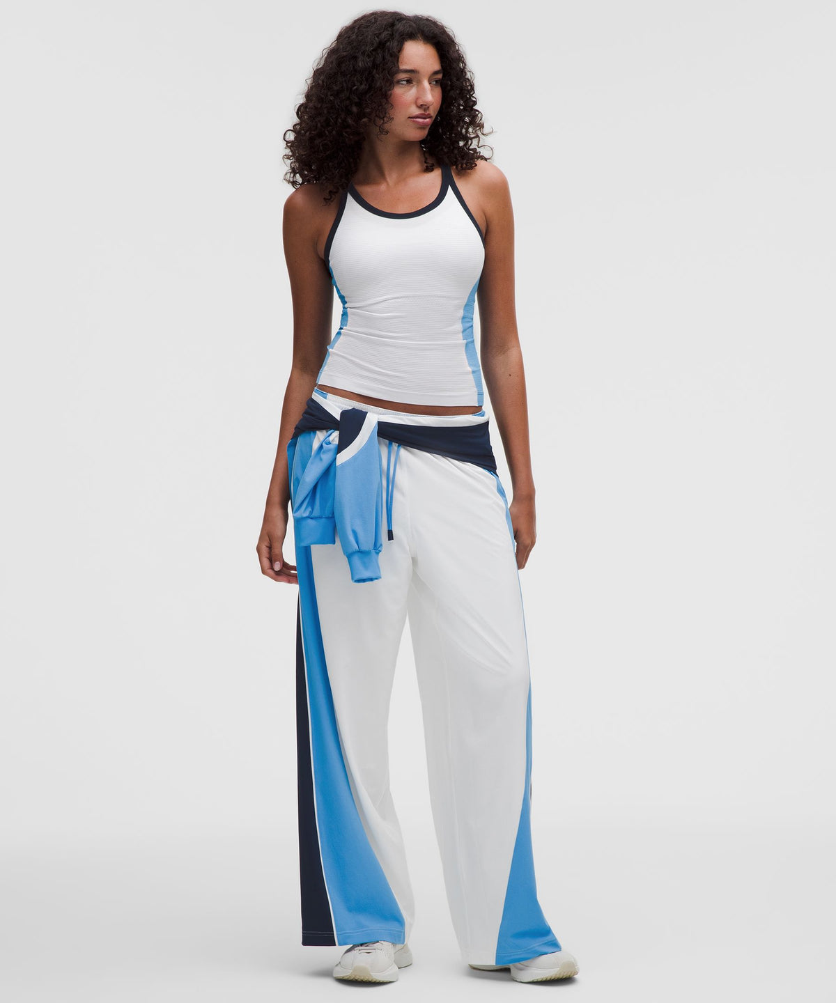 White/Ocean Wave/True Navy