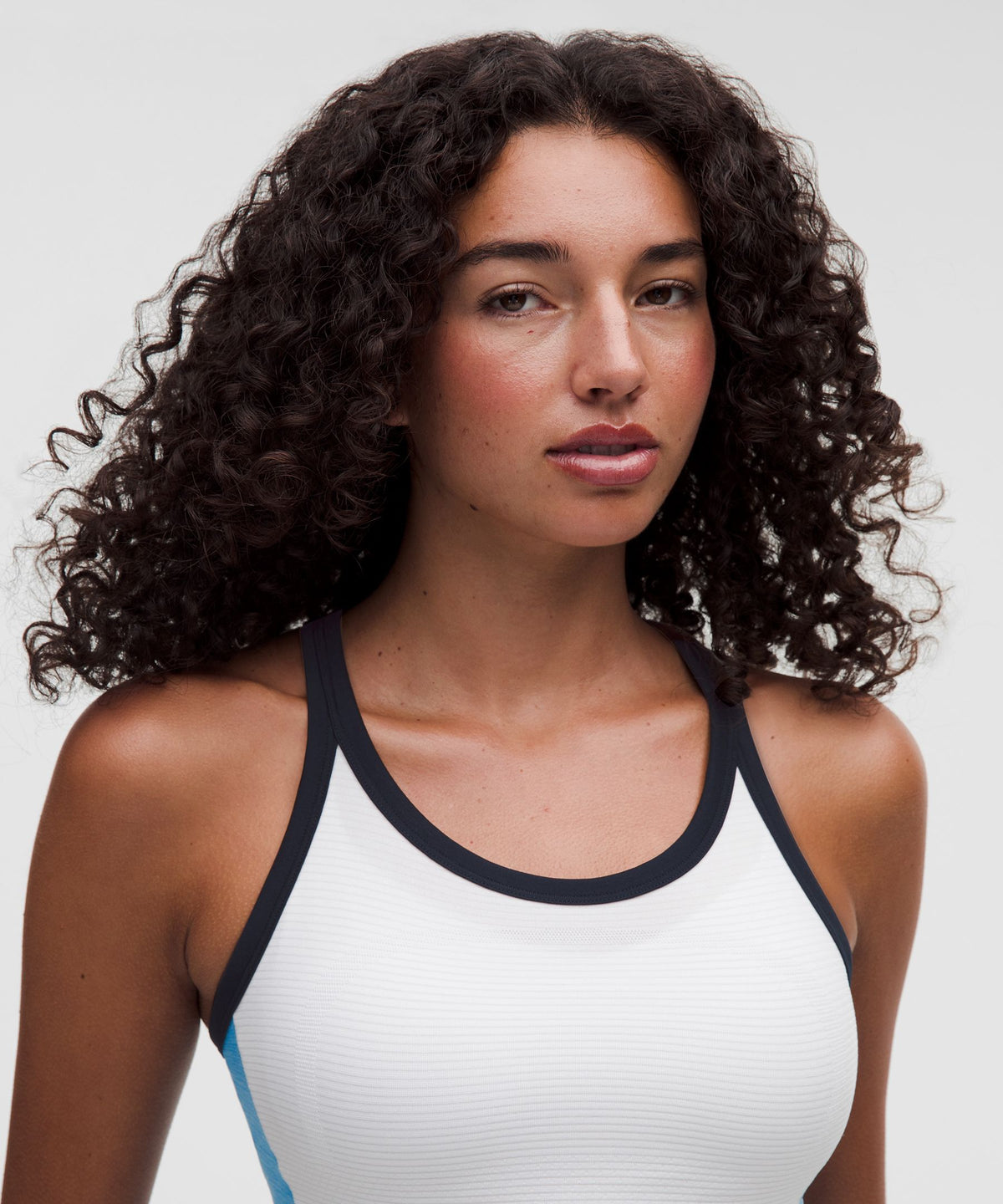 White/Ocean Wave/True Navy