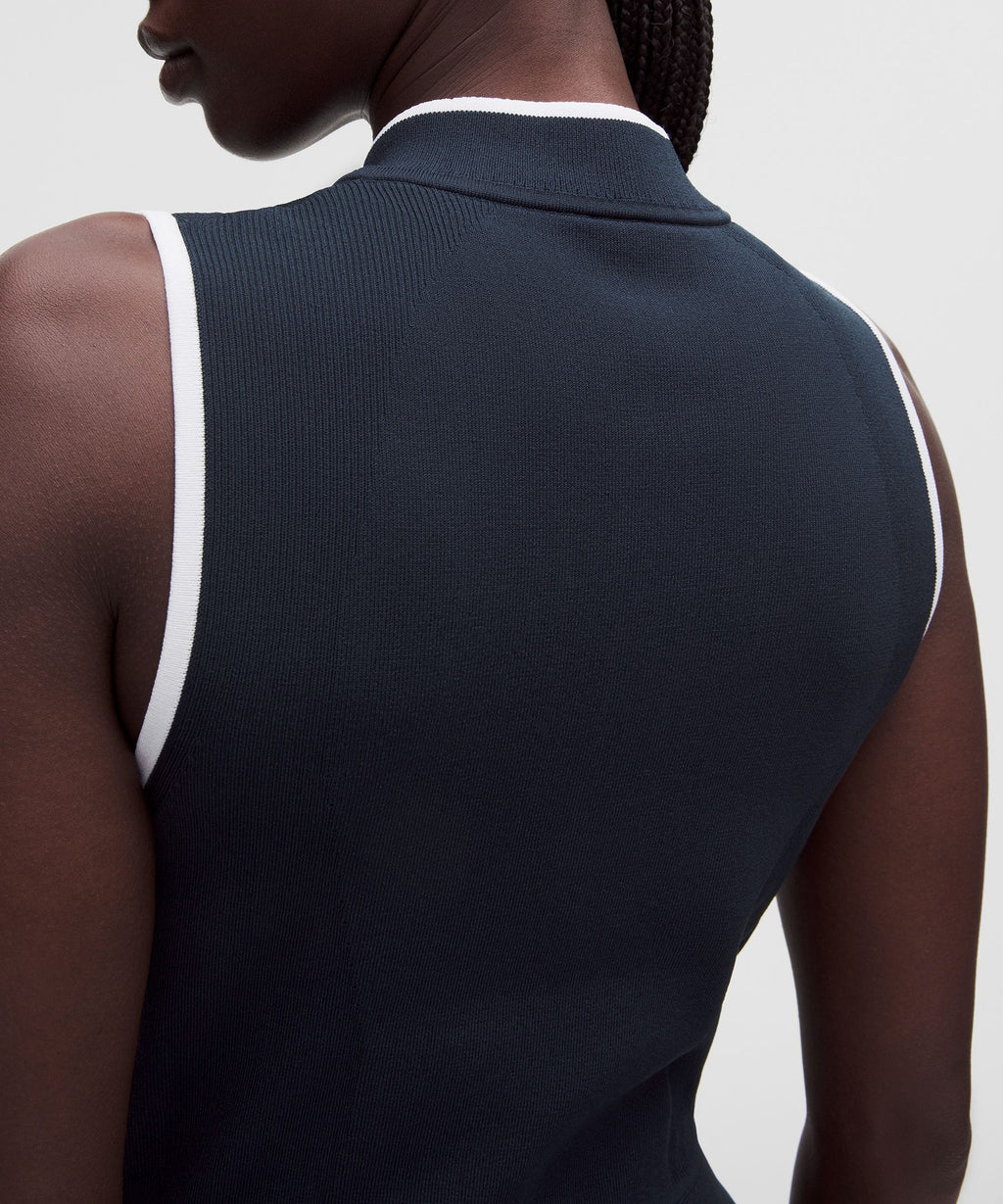 True Navy/White