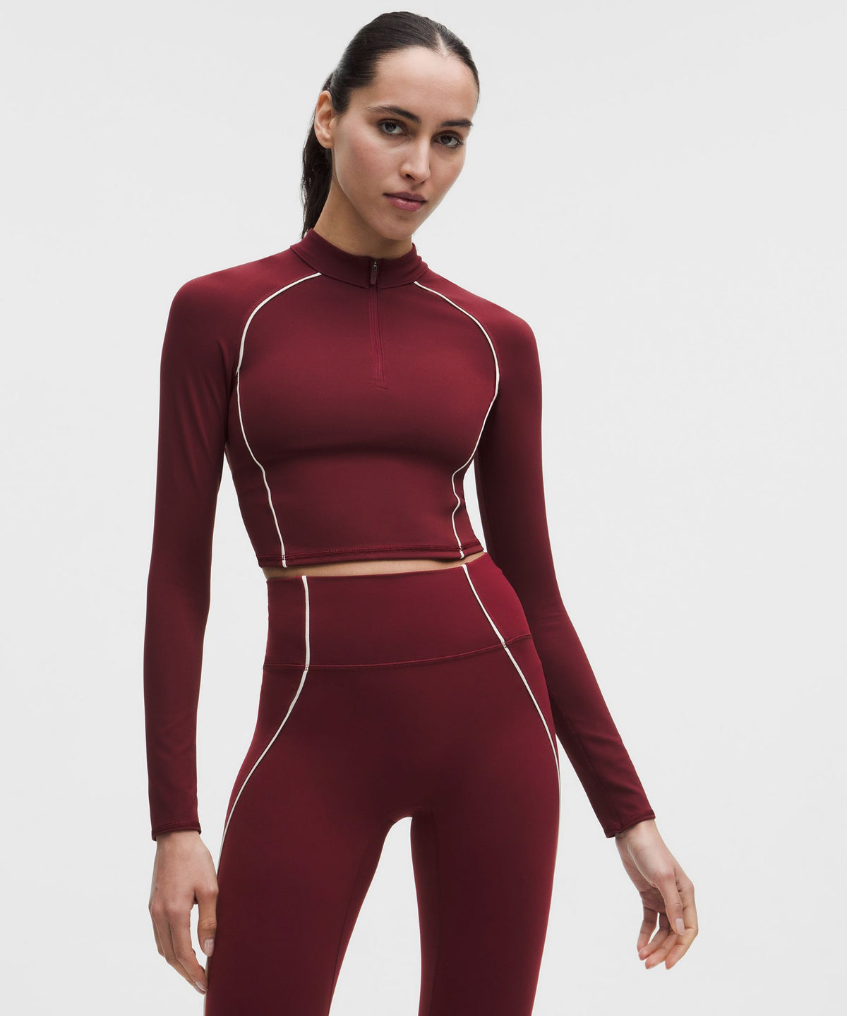 Burgundy Bay/Light Ivory