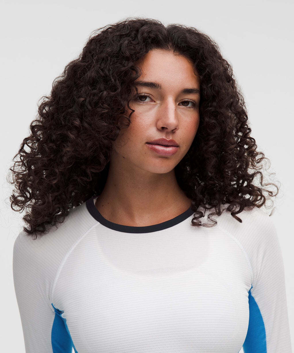 White/Ocean Wave/True Navy