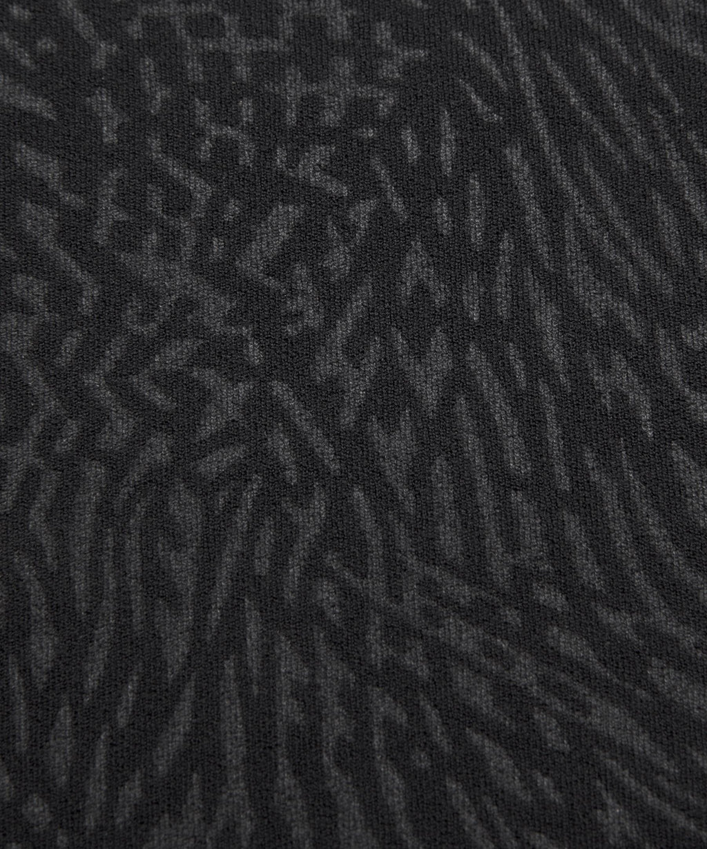 Ripple Emboss Black