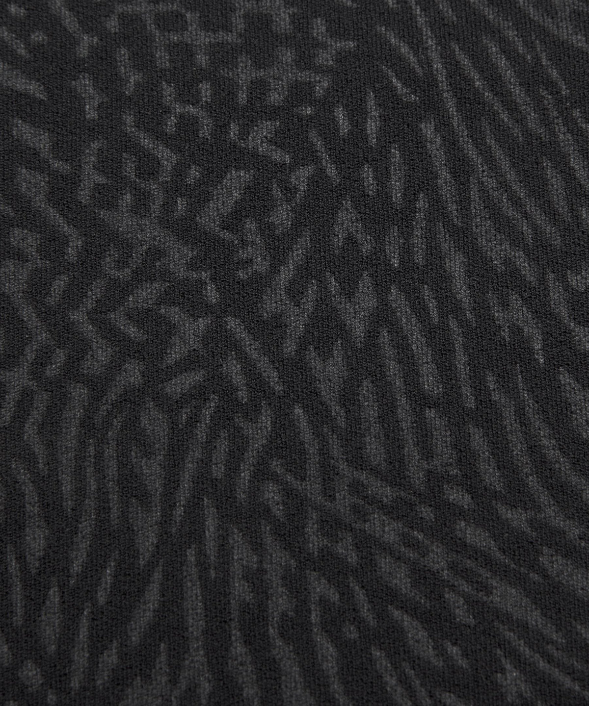 Ripple Emboss Black